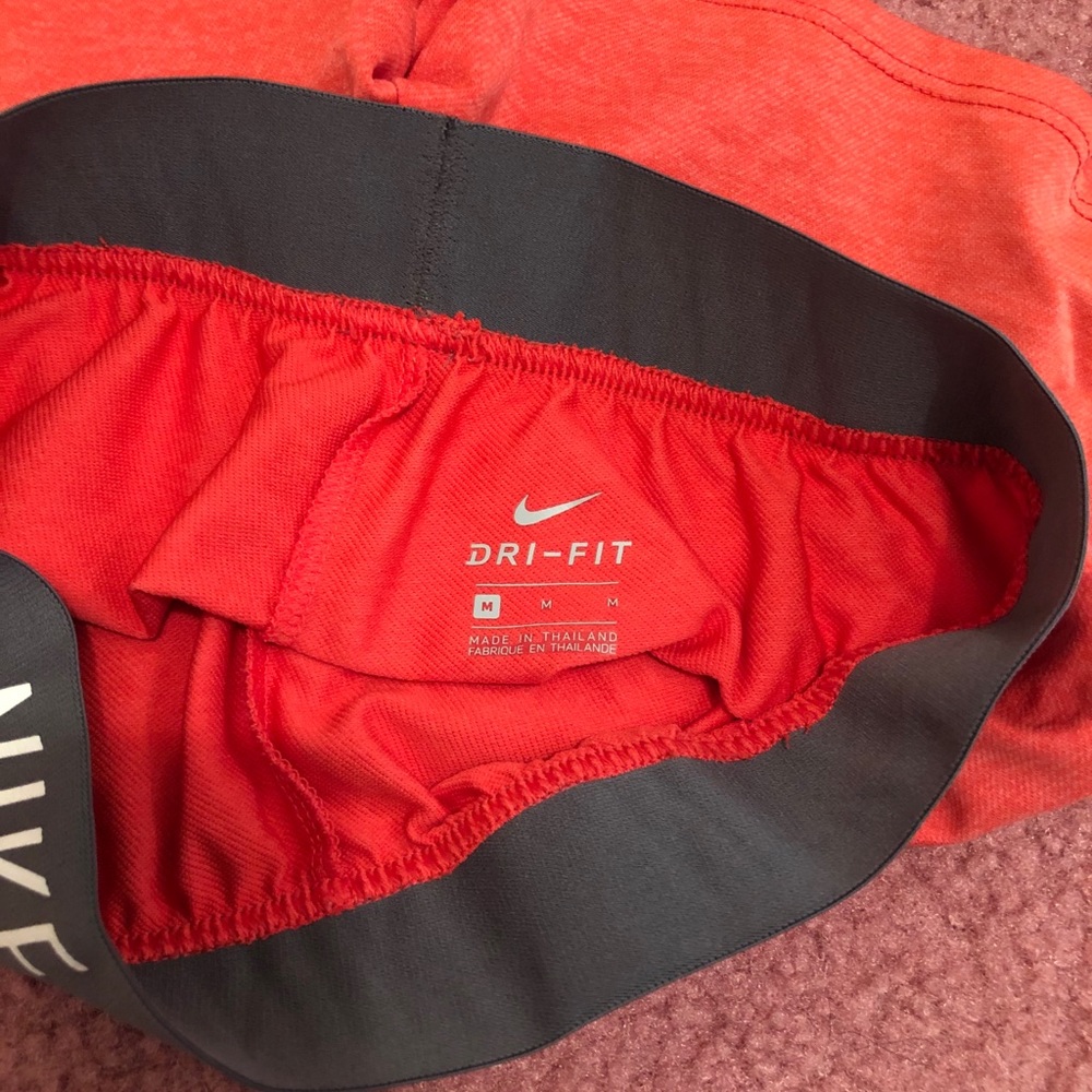 Nike Shorts - Picture 5 of 5